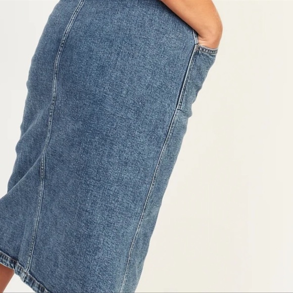 Button down denim skirt - Picture 3 of 6